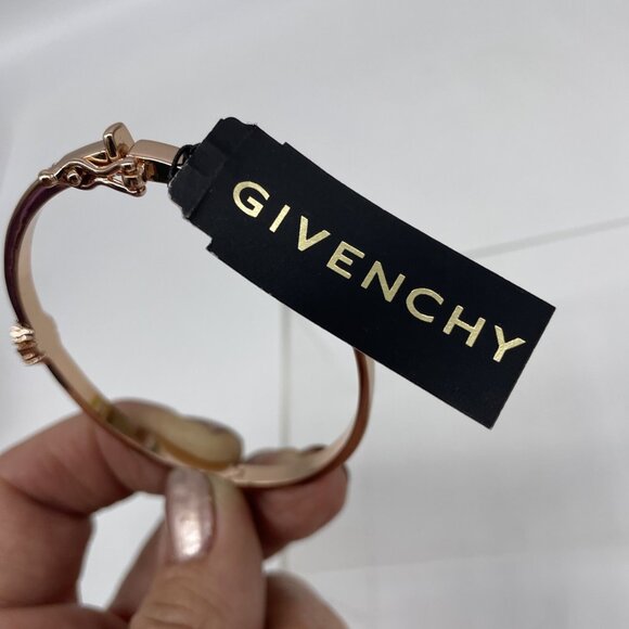 NWT Givenchy Crystal Flower Hinged Bangle Lock Bracelet Rosegold - Picture 6 of 10
